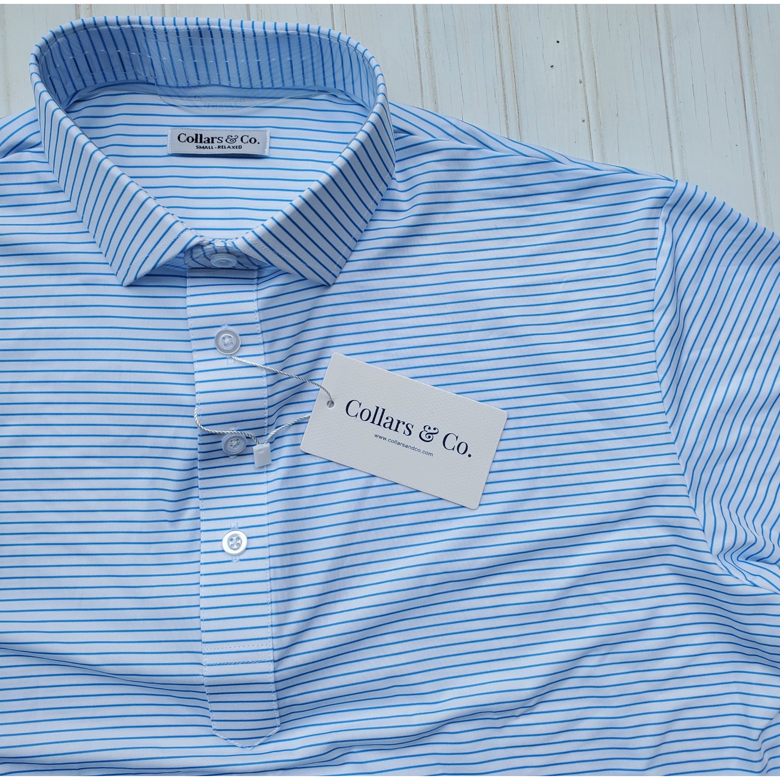 Collars & Co Mens Dress Collar Polo Shirt Small Relaxed White Blue Stripe Nwt